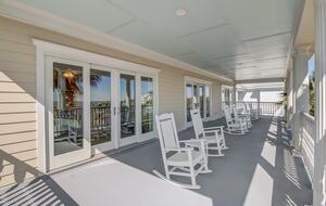 Endless Summer | With Huge Pool & Spa - Isle of Palms, South Carolina