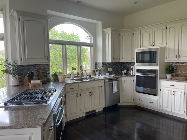 Omaha Retreat on 1 Acre - Available for College World Series CWS! - Omaha, Nebraska