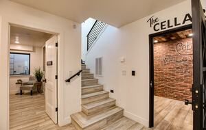 Cobbo's Beach House | With hot tubs, views, and just steps to the beach! - Avila Beach, California