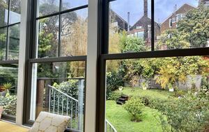 Charming Sunny Victorian | With a Gorgeous Chef's kitchen and backyard - San Francisco, California