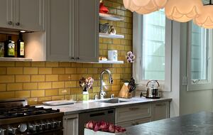 Charming Sunny Victorian | With a Gorgeous Chef's kitchen and backyard - San Francisco, California