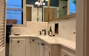 Charming Sunny Victorian | With a Gorgeous Chef's kitchen and backyard - San Francisco, California