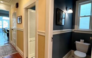 Charming Sunny Victorian | With a Gorgeous Chef's kitchen and backyard - San Francisco, California