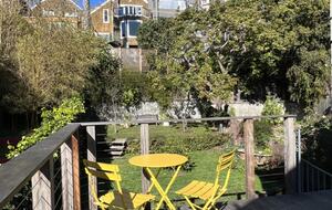 Charming Sunny Victorian | With a Gorgeous Chef's kitchen and backyard - San Francisco, California