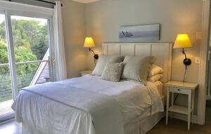 Luxury Martha's Vineyard Estate with Pool - Edgartown, Massachusetts