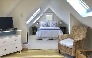 Luxury Martha's Vineyard Estate with Pool - Edgartown, Massachusetts