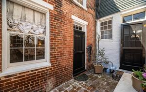 Historic 1808 Alexandria Home - Alexandria, Virginia