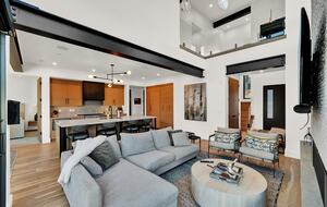 Luxury Ski-In Townhome | With Private Hot Tub - Park City, Utah