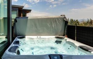 Luxury Ski-In Townhome | With Private Hot Tub - Park City, Utah