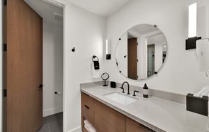 Luxury Ski-In Townhome | With Private Hot Tub - Park City, Utah