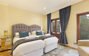 Two Luxury Villas | Lyonesse & Lyons Den - Cape Town, South Africa