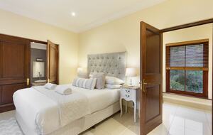 Two Luxury Villas | Lyonesse & Lyons Den - Cape Town, South Africa