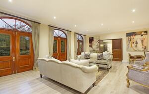 Two Luxury Villas | Lyonesse & Lyons Den - Cape Town, South Africa