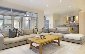 Two Luxury Villas | Lyonesse & Lyons Den - Cape Town, South Africa