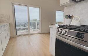 Summer Lillie | No. 3 - Summerland, California