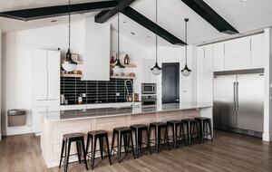 Modern Family-Friendly House | Fun Backyard Private Pool & Pickleball - Hurricane, Utah