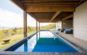 The Modern Bear | With a Private Pool, Ball Pit, Sleeps 12-50 - Garden City, Utah