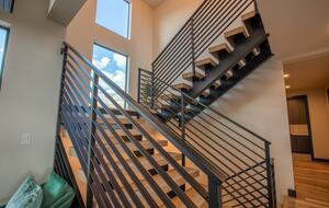 The Modern Bear | With a Private Pool, Ball Pit, Sleeps 12-50 - Garden City, Utah