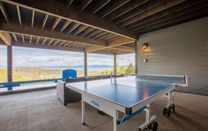 The Modern Bear | With a Private Pool, Ball Pit, Sleeps 12-50 - Garden City, Utah