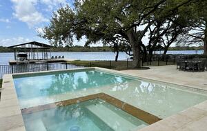 Lakefront Designer's Home on Lake LBJ - Kingsland, Texas