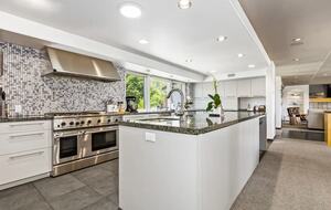 Central Coast Mountain View Retreat - Atascadero, California