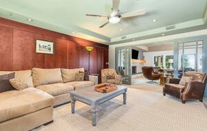 Central Coast Mountain View Retreat - Atascadero, California