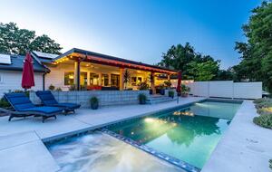 Central Coast Mountain View Retreat - Atascadero, California