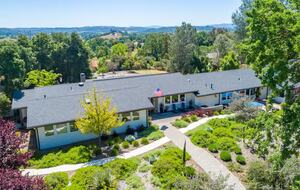 Central Coast Mountain View Retreat - Atascadero, California