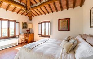 Villa San Lorenzo Umbrian Estate - Castiglione Del Lago, Italy