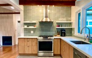 Riverfront Modern Oasis - Monte Rio, California