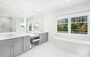 Carwin Lane Beach Escape - Quiogue, New York