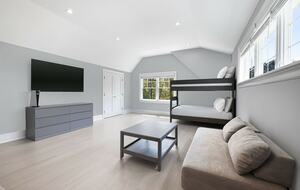 Carwin Lane Beach Escape - Quiogue, New York