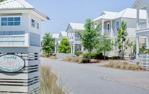 Modern 30A Beach Cottage - Santa Rosa Beach, Florida