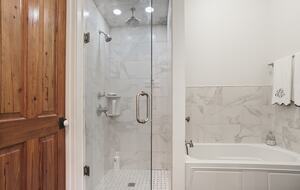 Stunning Saint Francisville Lakefront - Saint Francisville, Louisiana