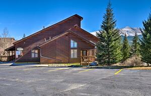 Ski-In/Ski-Out Condo Steps to Snowflake Chair - Breckenridge, Colorado