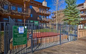 Ski-In/Ski-Out Condo Steps to Snowflake Chair - Breckenridge, Colorado
