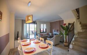 Casa Roja - Estepona, Spain