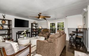 Beautiful Modern Home Walking Distance to Arrowhead Lake and Village - Lake Arrowhead, California