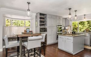 Beautiful Modern Home Walking Distance to Arrowhead Lake and Village - Lake Arrowhead, California