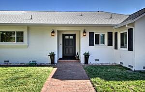 Sonoma Sunsets | With patio and vineyard views - Sonoma, California