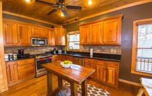 Luxe Lodge Near Downtown Blue Ridge - Blue Ridge, Georgia