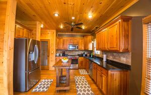 Luxe Lodge Near Downtown Blue Ridge - Blue Ridge, Georgia