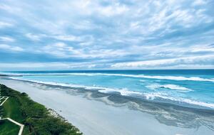 Amazing Jupiter Tropical Pool House - Jupiter, Florida