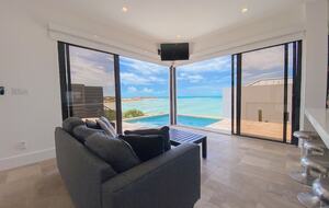 Modern Beachfront 2bd/2.5bth | With Rooftop Terrace and Pool - Providenciales, Turks and Caicos Islands