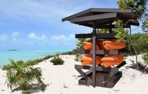 Modern Beachfront 2bd/2.5bth | With Rooftop Terrace and Pool - Providenciales, Turks and Caicos Islands