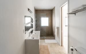 Modern Beachfront 2brdm/2bath | With pool & incredible view! - Providenciales, Turks and Caicos Islands