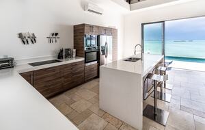 Modern Beachfront 3bdrm/3bath | With pool & incredible view! - Providenciales, Turks and Caicos Islands