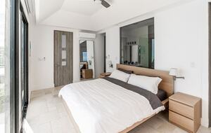 Modern Beachfront 3bdrm/3bath | With pool & incredible view! - Providenciales, Turks and Caicos Islands