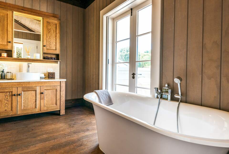 Te Rere Estate (R) - Waiheke Island, New Zealand