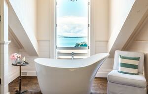 Te Rere Estate (R) - Waiheke Island, New Zealand